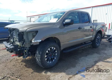 2024 Nissan Titan Pro-4X 4X4 z USA, uszkodzony, nr VIN 1N6AA1ED6RN111054